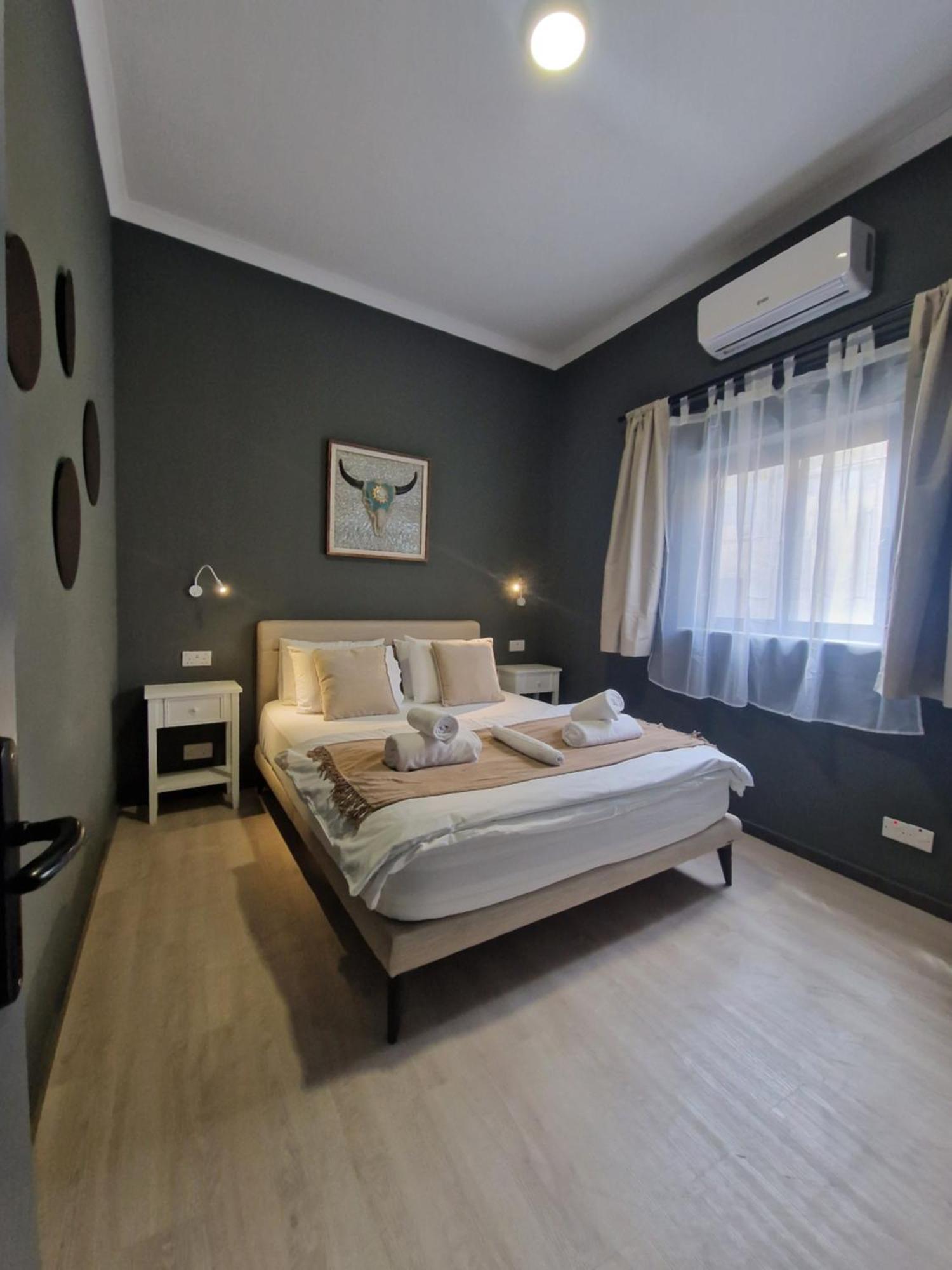 Korzo Suites Senglea Waterfront Buitenkant foto